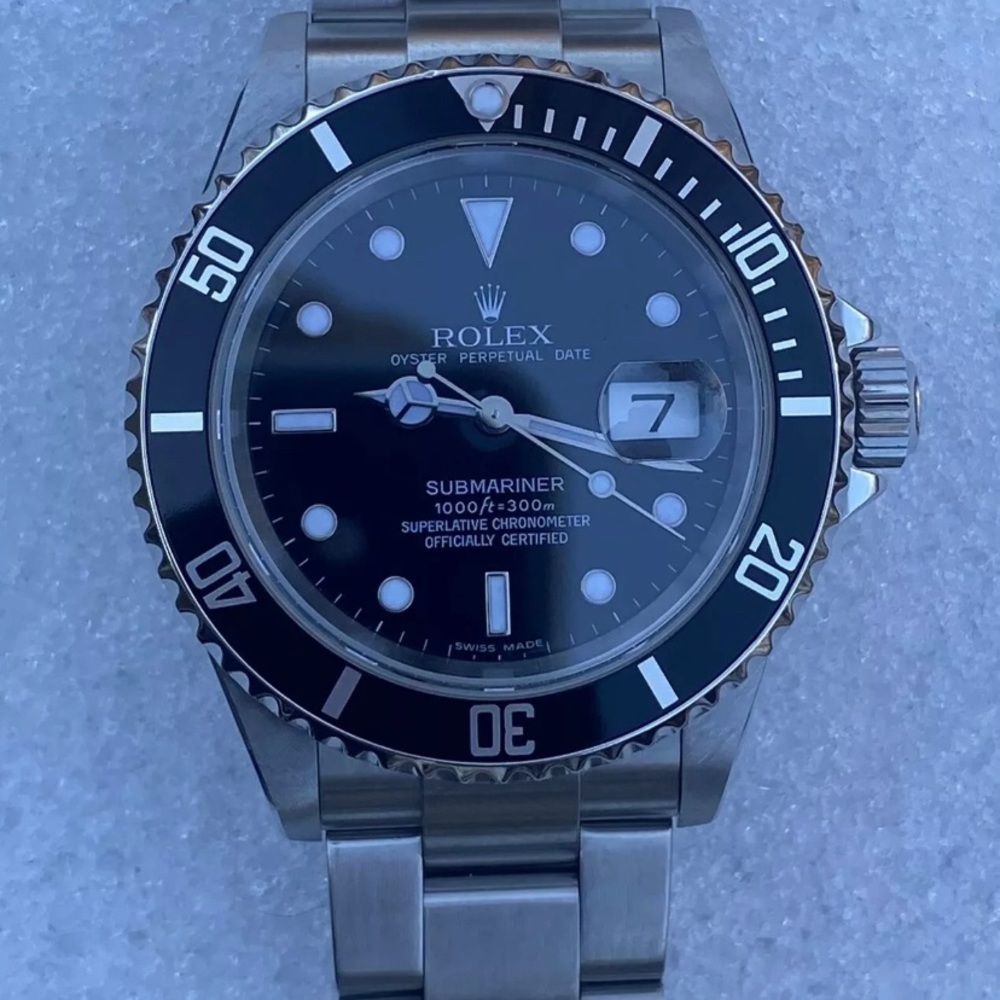 rolex 16610 submariner Z 2006 100% authentic b&p !